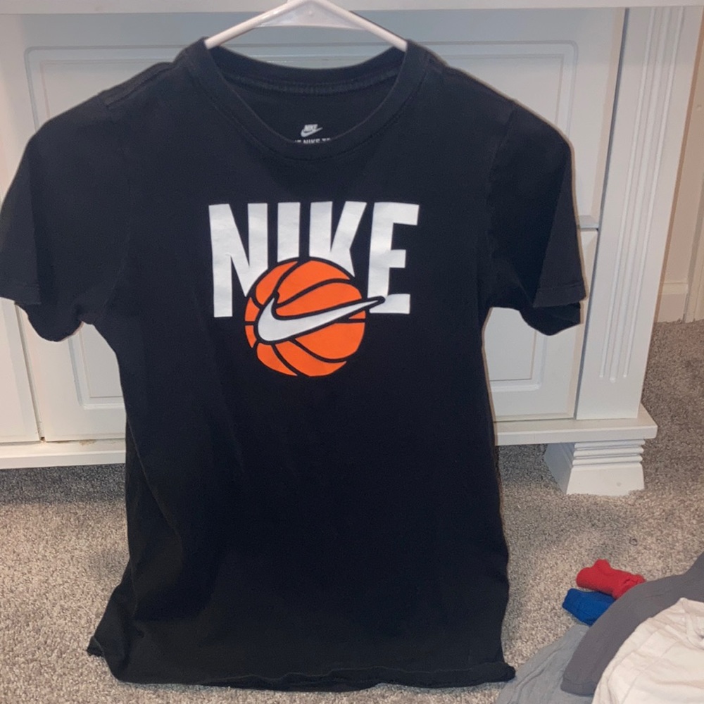 Nike boys L